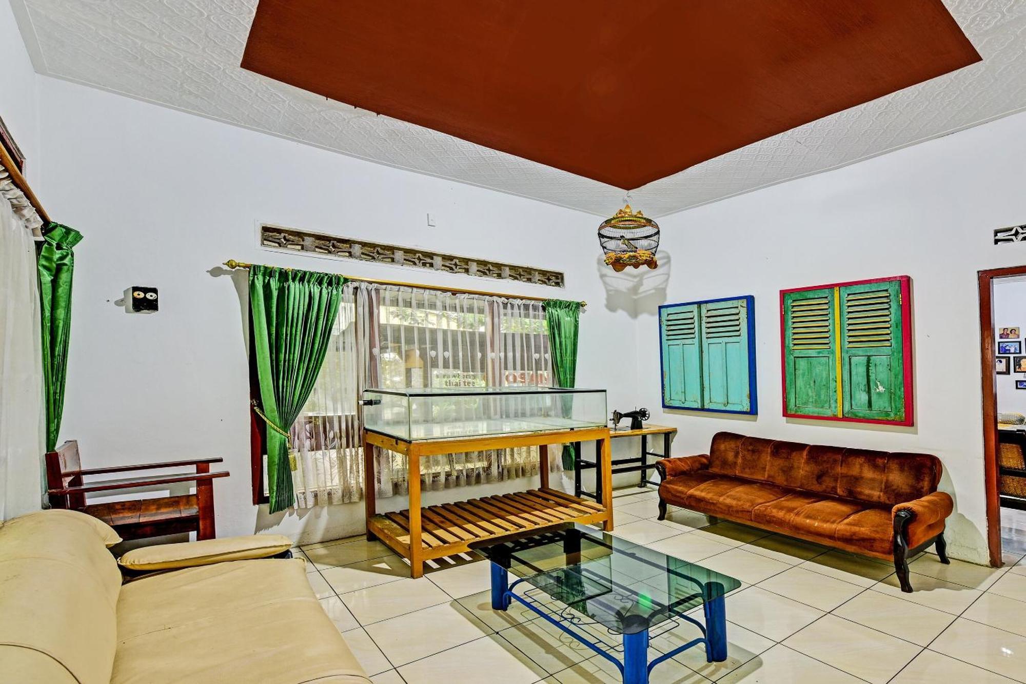 Spot On 91372 Wisma Bulin Purwokerto Bagian luar foto