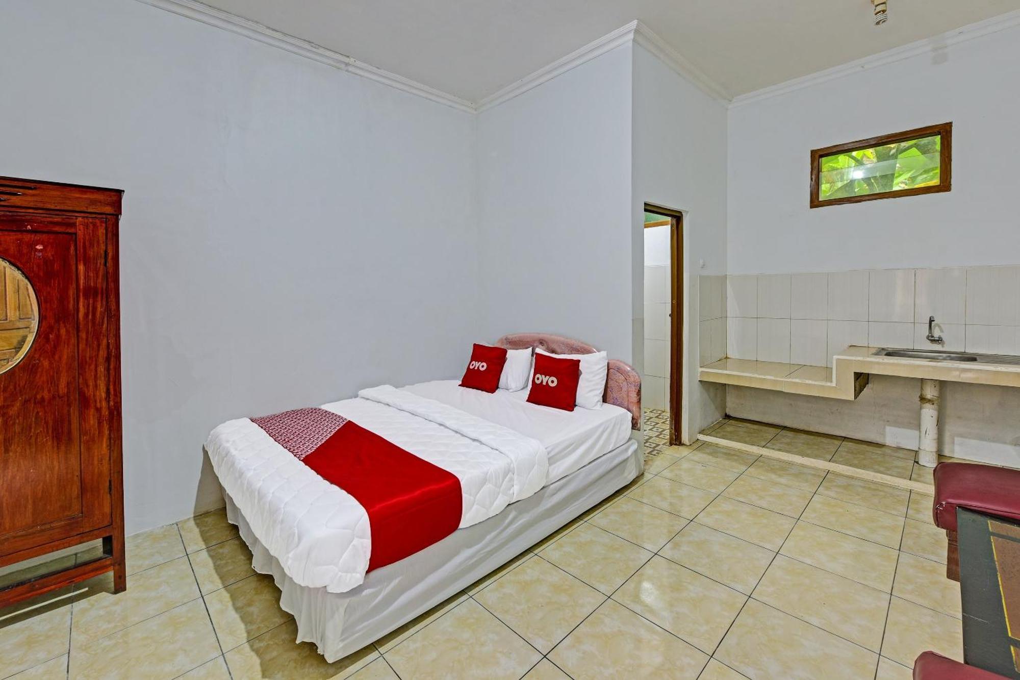 Spot On 91372 Wisma Bulin Purwokerto Bagian luar foto